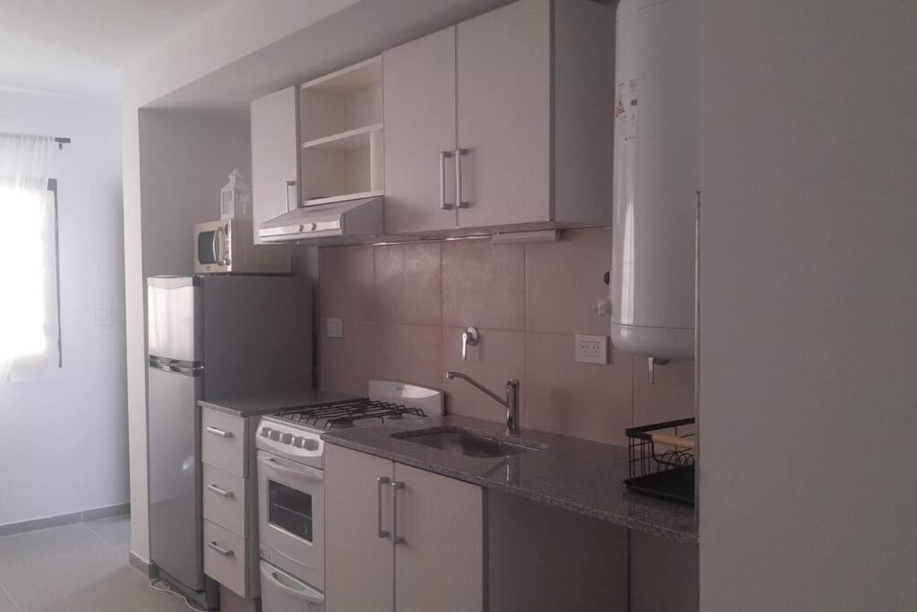 Departamento Calle Mendoza Albus -Acceso Rapido Ruta 22 罗卡将军镇 外观 照片